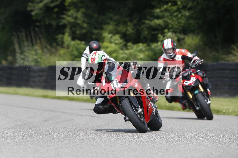 /25 10.06.2025 MaxRacing ADR/Gruppe gruen/77